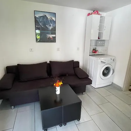 Apisha * Kirchheim unter Teck